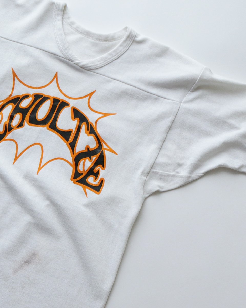 画像3: 80's RUSSELL W-PRINT CROPPED SLEEVE V NECK FOOTBALL TEE "SCHULTZE" (3)
