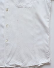 画像13: 〜60's 301 WHITE RAYON BACK EMBROIDERED S/S LOOP COLLAR BOWLING SHIRT "Miss Chipper" (13)