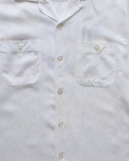 画像10: 〜60's 301 WHITE RAYON BACK EMBROIDERED S/S LOOP COLLAR BOWLING SHIRT "Miss Chipper" (10)