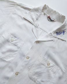 画像9: 〜60's 301 WHITE RAYON BACK EMBROIDERED S/S LOOP COLLAR BOWLING SHIRT "Miss Chipper" (9)