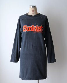 画像9: 70's-80's sportswear BLACK COTTON PRINT CROPPED SLEEVE FOOTBALL TEE "Sunkist" "MADE IN USA" (9)