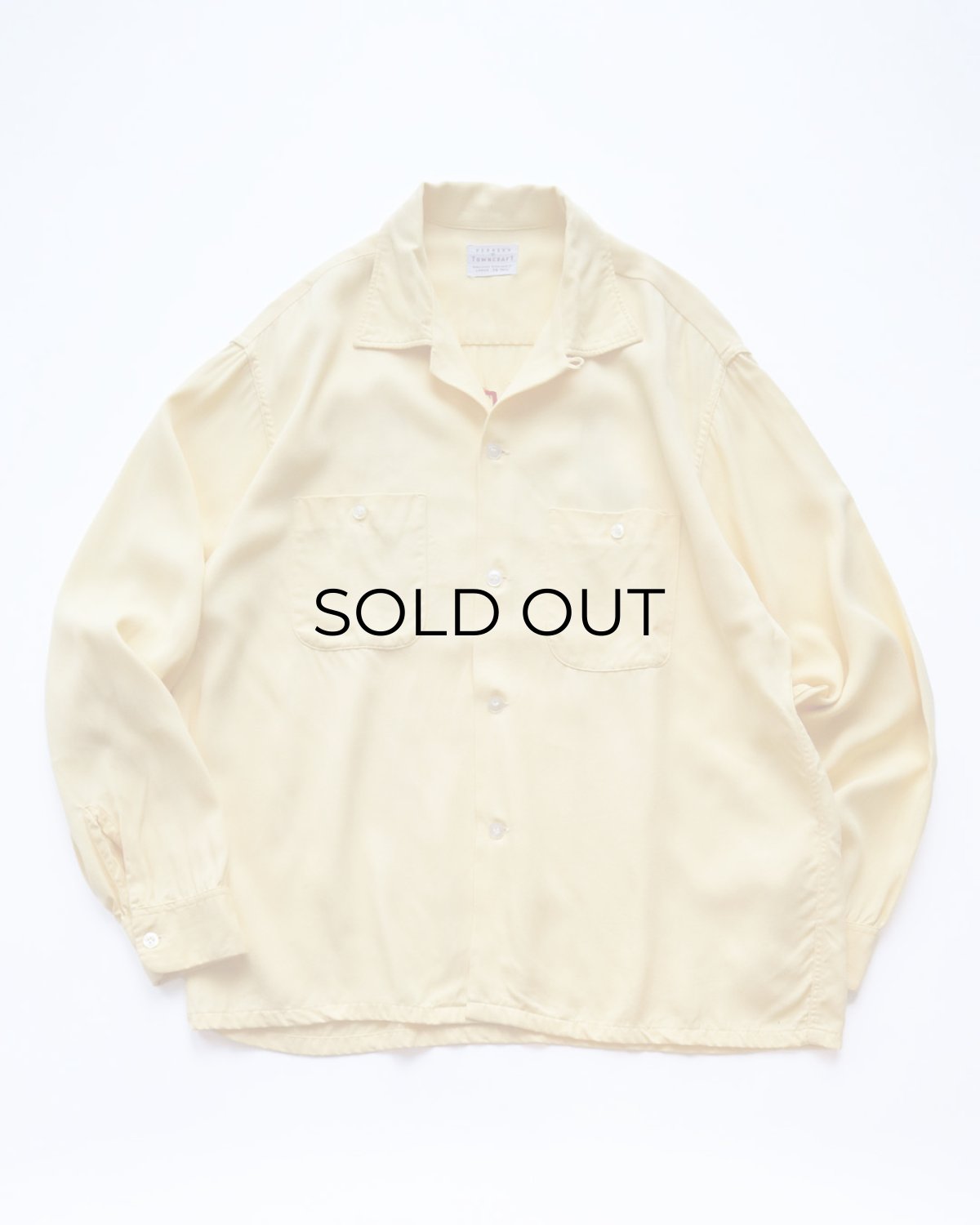 画像1: 〜60's TOWNCRAFT RAYON GABARDINE BACK EMBROIDERED LOOP COLLAR BOX SHIRT "BAGDAD TEMPLE Clowns" (1)