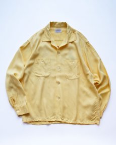 画像1: 〜60's TOWNCRAFT RAYON GABARDINE BACK EMBROIDERED LOOP COLLAR BOX SHIRT "BAGDAD TEMPLE Clowns" (1)