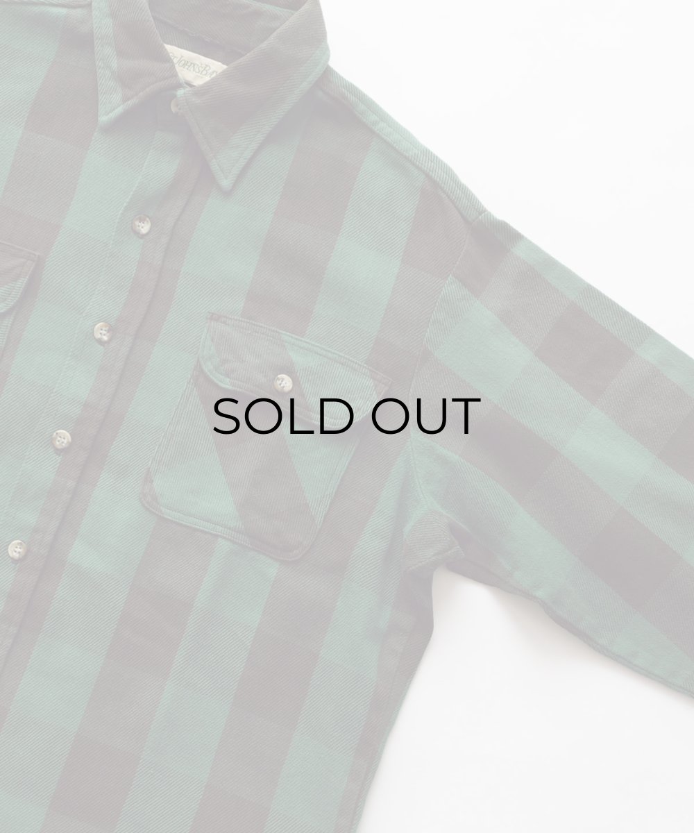 画像3: 80's ST. JOHN'S BAY COTTON BUFFALO CHECK HEAVY FLANNEL SHIRT "MADE IN USA" (3)