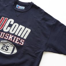 画像4: 90's RUSSELL PRINT CREW NECK HEAVYWEIGHT SWEAT "UConn HUSKIES" "MADE IN USA" (4)