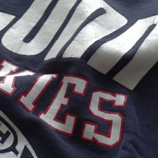画像9: 90's RUSSELL PRINT CREW NECK HEAVYWEIGHT SWEAT "UConn HUSKIES" "MADE IN USA" (9)