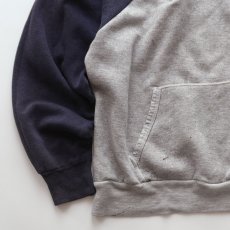 画像4: 70's NIKE LOGO PRINT 2-TONE SWEAT PULLOVER PARKA "MADE IN USA" (4)