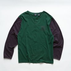 画像1: 90's GAP COTTON PRINT HENLEY NECK BASEBALL UNDER style L/S TEE (1)