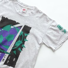 画像4: 90's NIKE COTTON W-PRINT S/S TEE "Fred Meyer SOCCER CAMP" "MADE IN USA" (4)
