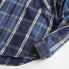 画像4: 〜90's ST. JOHN'S BAY COTTON CHECK HEAVY FLANNEL SHIRT "MADE IN USA" (4)
