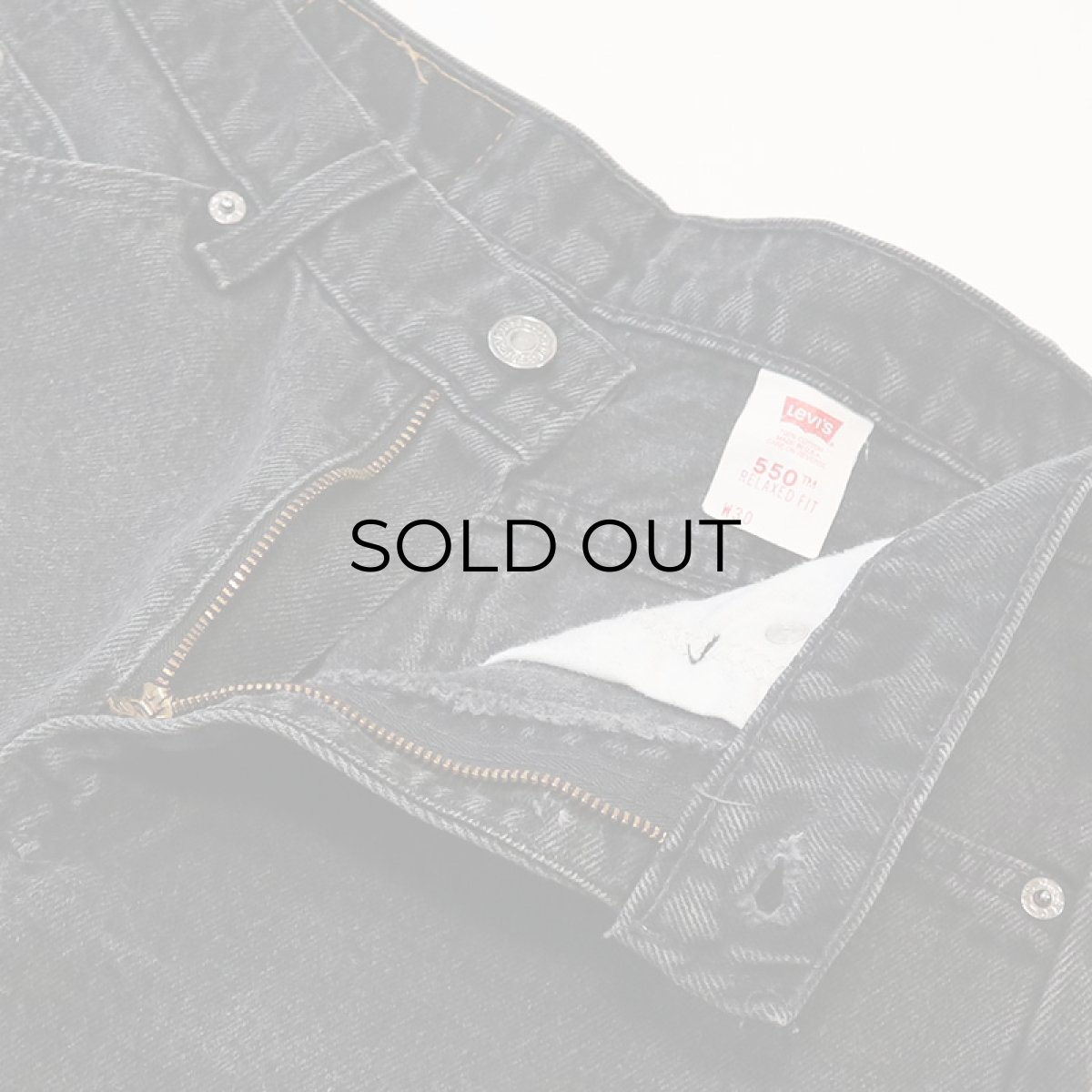 画像4: LEVI'S 550 BLACK DENIM SHORTS "made in USA" 【W30 程度】 (4)