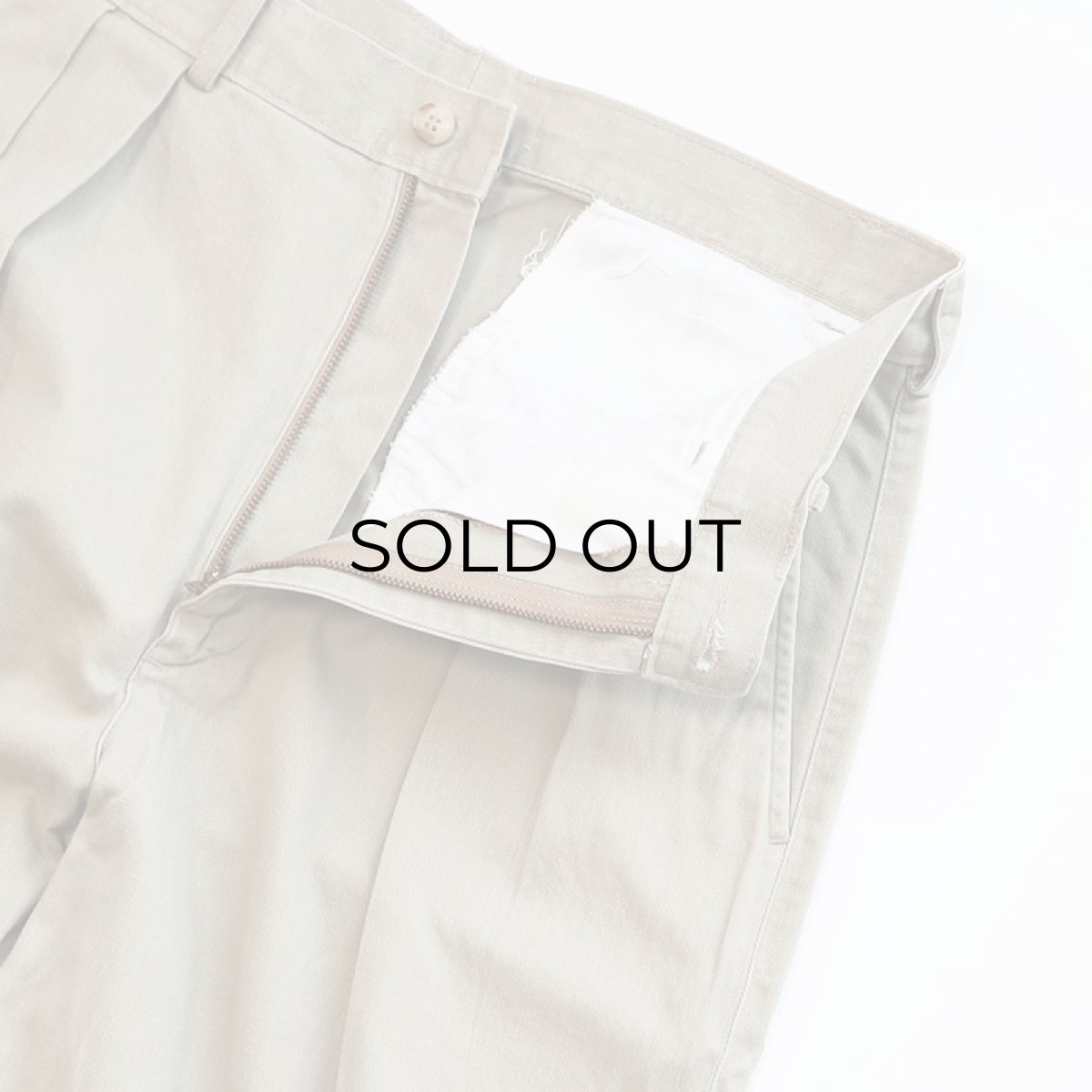 画像3: 80's UNKNOWN BRAND COTTON TWILL TUCK PANTS【W31 x L30 程度】 (3)