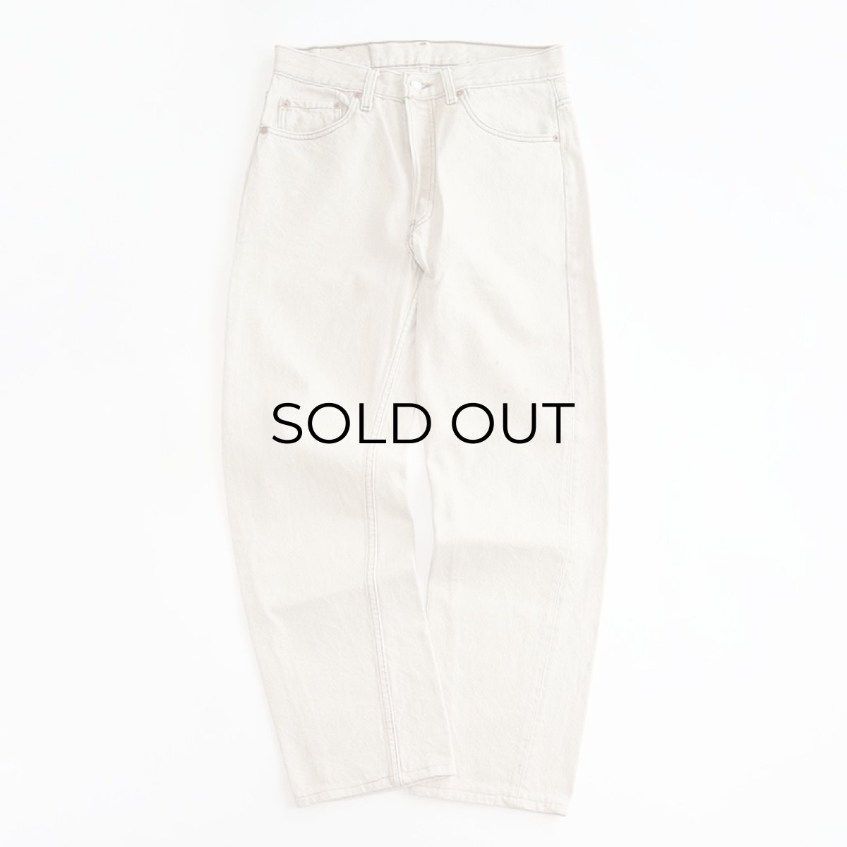 画像2: LEVI'S 501 BEIGE DENIM PANTS "made in USA" 【W31 x L29 程度】 (2)