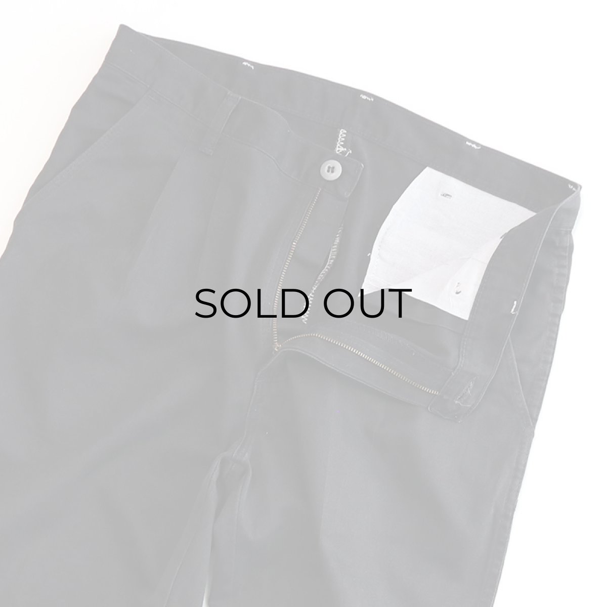 画像4: 〜90's Wrangler BLACK COTTON TWILL TUCK PANTS "MADE IN USA"【W35 x L30.5 程度】 (4)