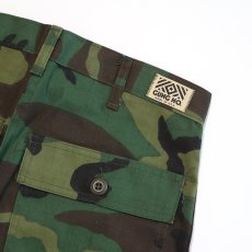 画像8: 〜80's GUNG HO COTTON NYLON WOODLAND CAMOUFLAGE BAKER style WORK PANTS "DEADSTOCK"【W32 x L34 程度】 (8)