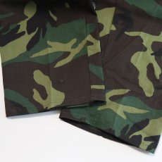 画像7: 〜80's GUNG HO COTTON NYLON WOODLAND CAMOUFLAGE BAKER style WORK PANTS "DEADSTOCK"【W34 x L30 程度】 (7)