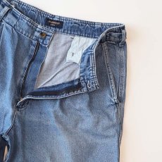 画像4: 90's DOCKERS COTTON DENIM TUCK SHORTS 【W35 程度】 (4)