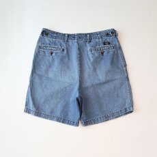 画像3: 90's DOCKERS COTTON DENIM TUCK SHORTS 【W35 程度】 (3)