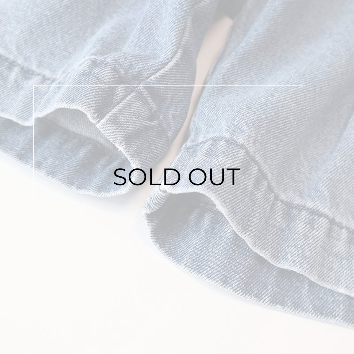 画像12: 90's DOCKERS COTTON DENIM TUCK SHORTS 【W36 程度】 (12)