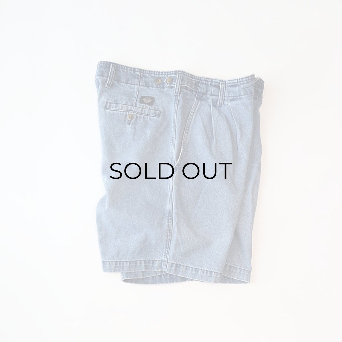 画像1: 90's DOCKERS COTTON DENIM TUCK SHORTS 【W36 程度】 (1)