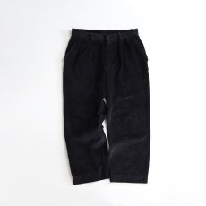 画像1: OLD UNKNOWN BRAND BLACK WIDE WALE CORDUROY TUCK PANTS 【SIZE : W31 x L26 程度】 (1)