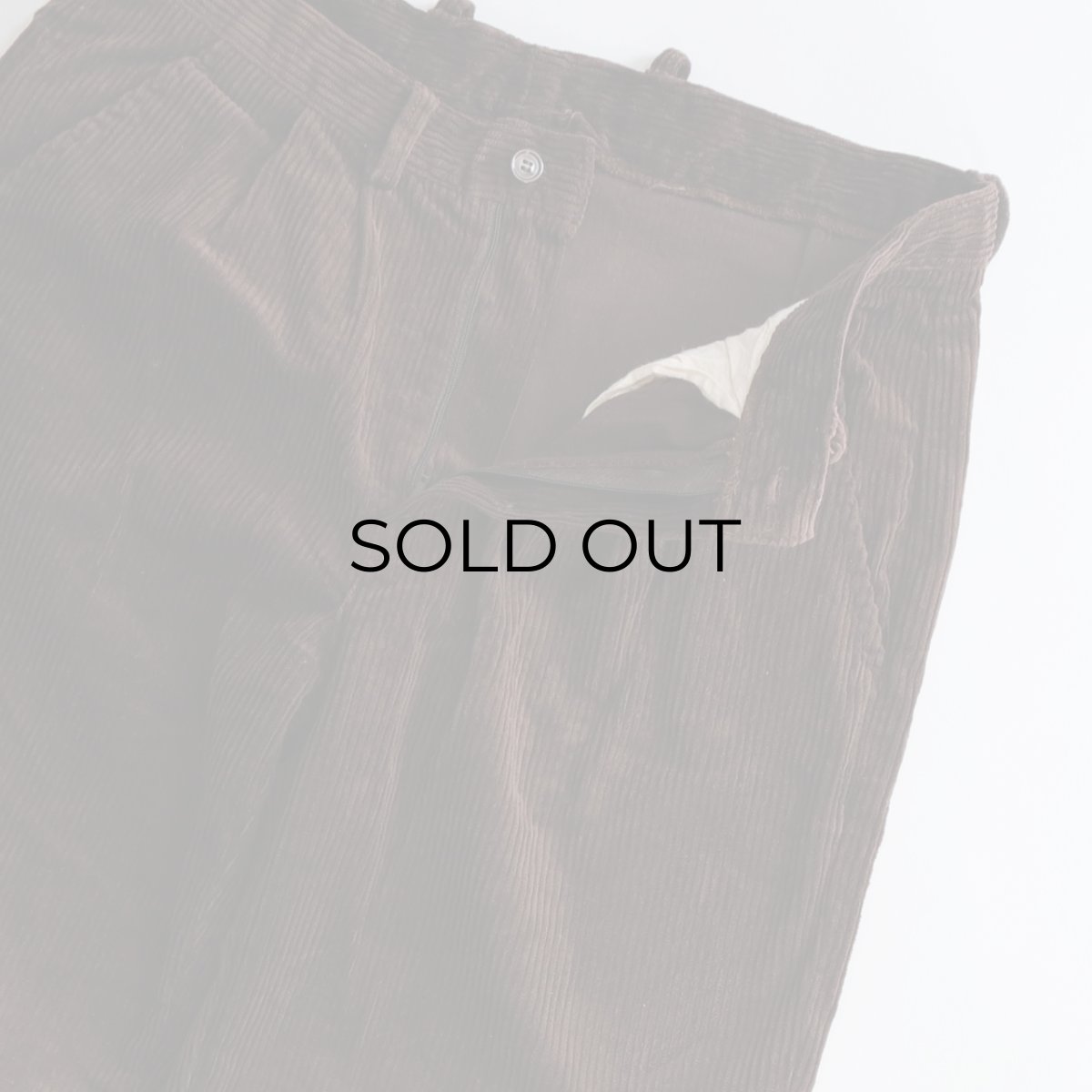 画像4: OLD UNKNOWN BRAND COTTON WIDE WALE CORDUROY TUCK PANTS 【SIZE : W35 x L34 程度】 (4)