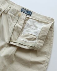 画像4: Polo by Ralph Lauren "POLO CHINO" COTTON TWILL TUCK SHORTS 【W32 程度】 (4)