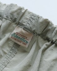 画像8: 90's ST. JOHN'S BAY NYLON CARGO TREKKING SHORTS (8)