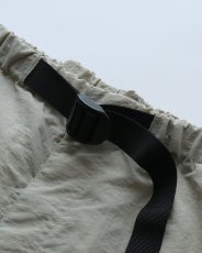 画像4: 90's ST. JOHN'S BAY NYLON CARGO TREKKING SHORTS (4)