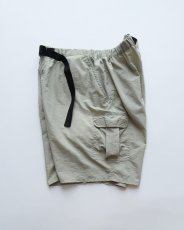 画像2: 90's ST. JOHN'S BAY NYLON CARGO TREKKING SHORTS (2)