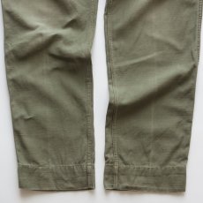 画像5: 60's US ARMY COTTON SATEEN UTILITY BAKER PANTS 【SIZE W29 x L29.5 程度】 (5)