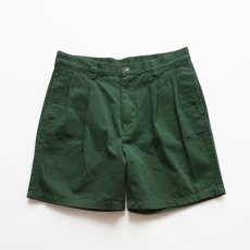 画像2: 90's nautica COTTON TWILL TUCK SHORTS 【W34 程度】 (2)