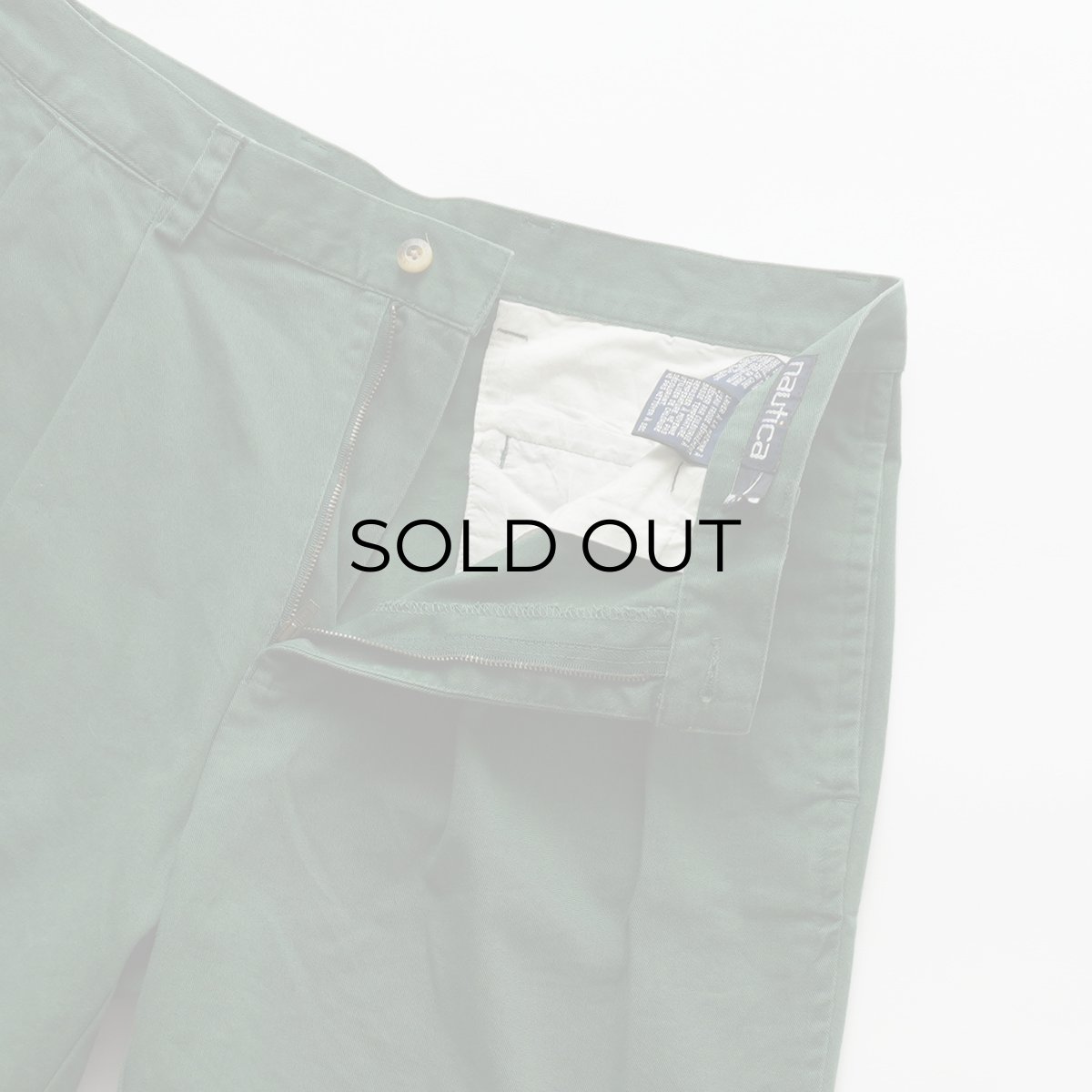 画像4: 90's nautica COTTON TWILL TUCK SHORTS 【W34 程度】 (4)