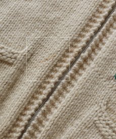 画像12: 〜80's UNKNOWN BRAND WOOL HAND KNIT ZIP COWICHAN CARDIGAN "DOG SLED" (12)