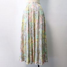 画像10: CHAUS DULL COLOR PRINT FLARE SKIRT (10)