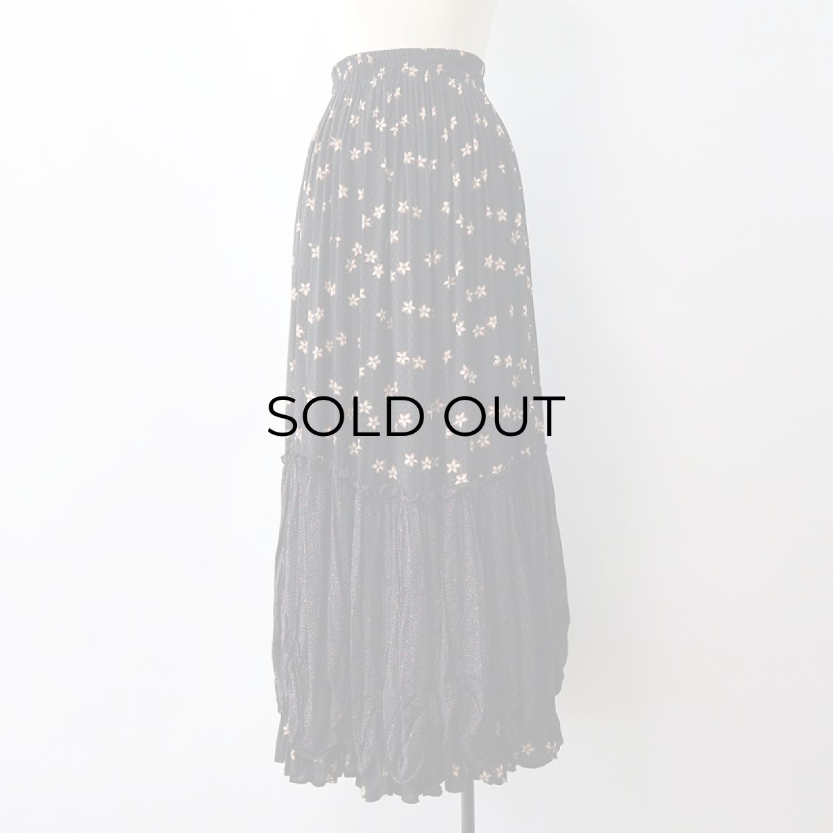 画像8: OLD Anna Bella RAYON FLOWER PRINT TIERED SKIRT "MADE IN USA" (8)