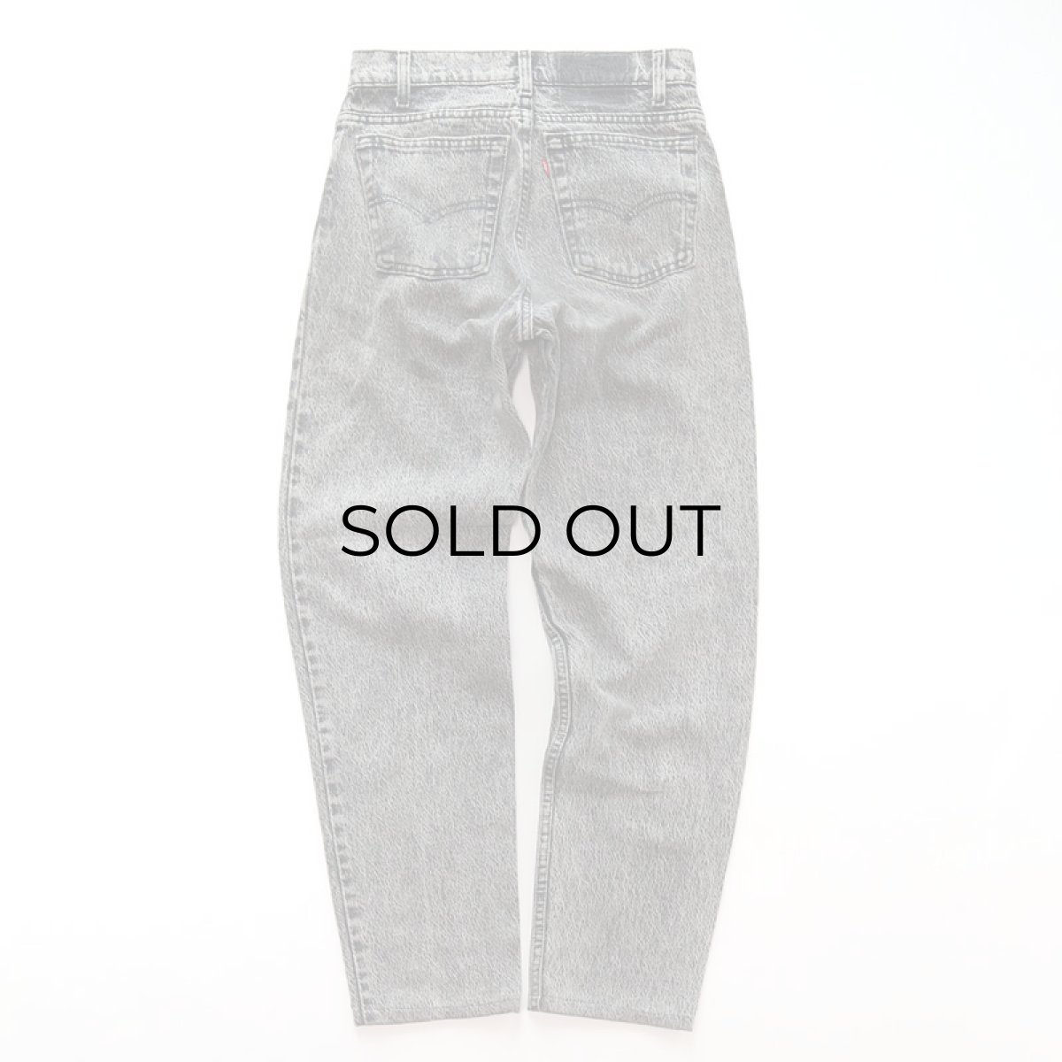 画像4: 80's LEVI'S 550 WHITE WASHED BLACK DENIM RELAXED FIT TAPERED PANTS "made in USA" 【W29 x L30 程度】 (4)