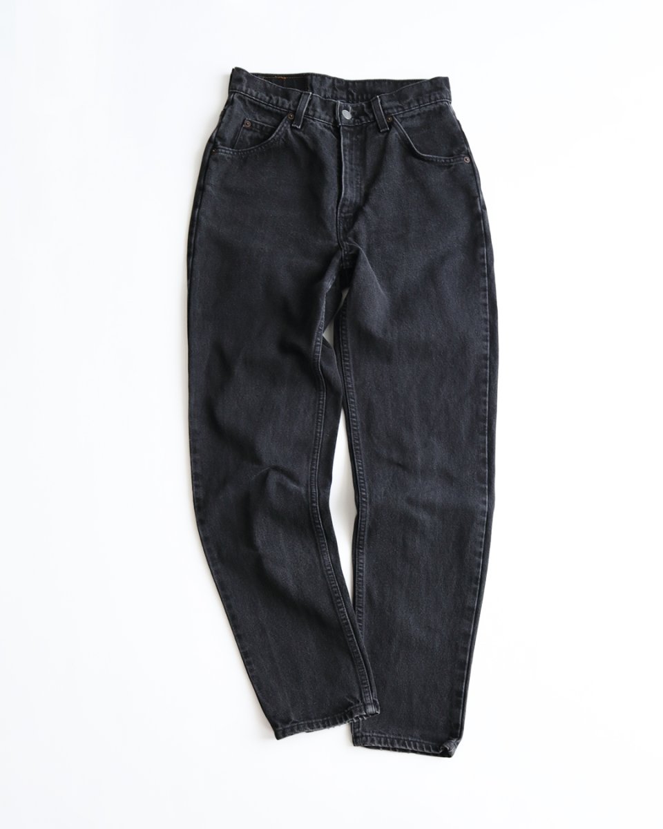 画像2: LEVI'S 912 BLACK DENIM WOMEN'S SLIM FIT PANTS "made in USA" 【W28 x L30.5 程度】 (2)