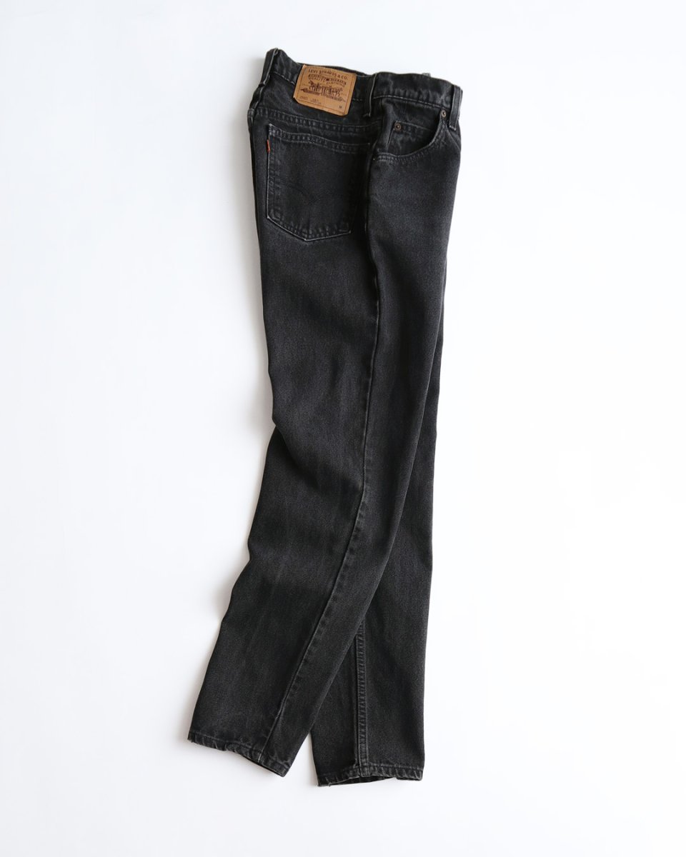 画像1: LEVI'S 912 BLACK DENIM WOMEN'S SLIM FIT PANTS "made in USA" 【W28 x L30.5 程度】 (1)