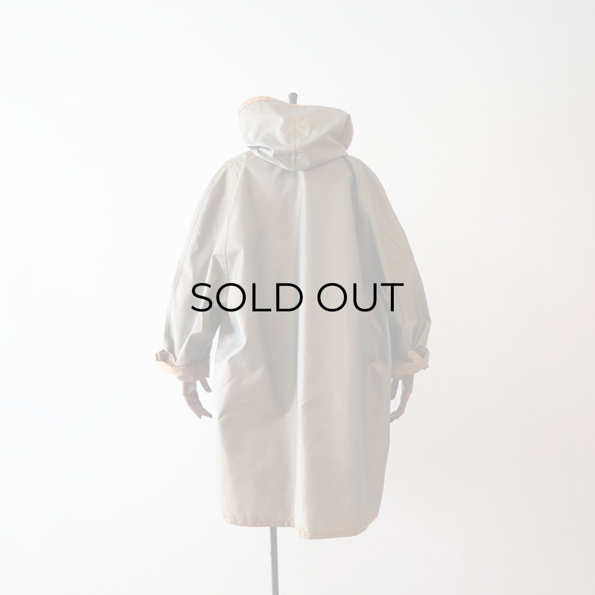 画像13: MYCRA PAC REVERSIBLE HOODED DESIGN COAT (13)