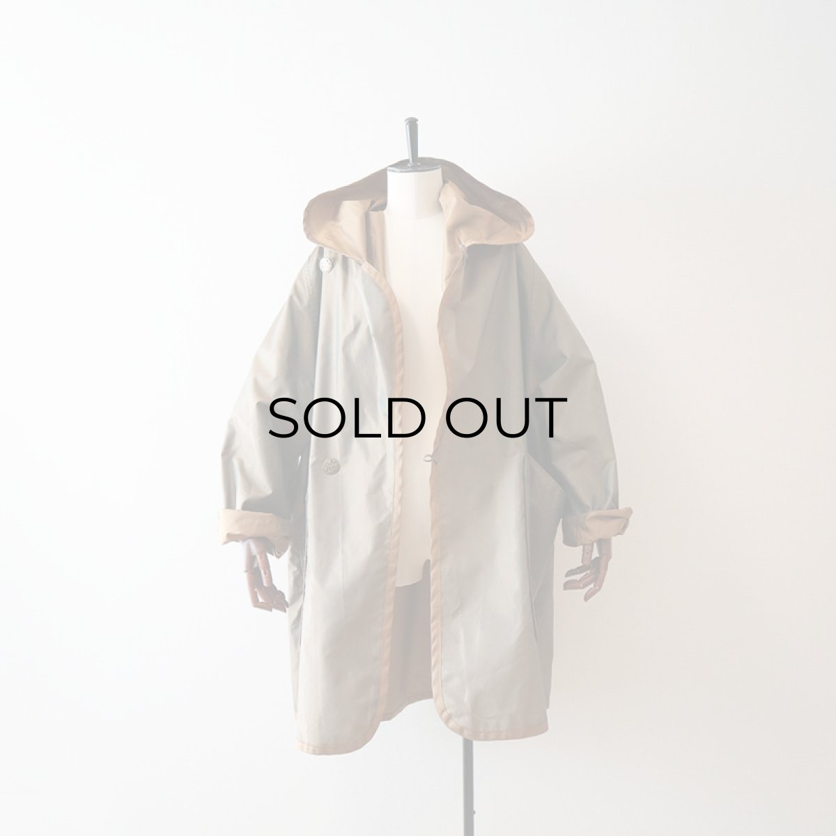 画像10: MYCRA PAC REVERSIBLE HOODED DESIGN COAT (10)