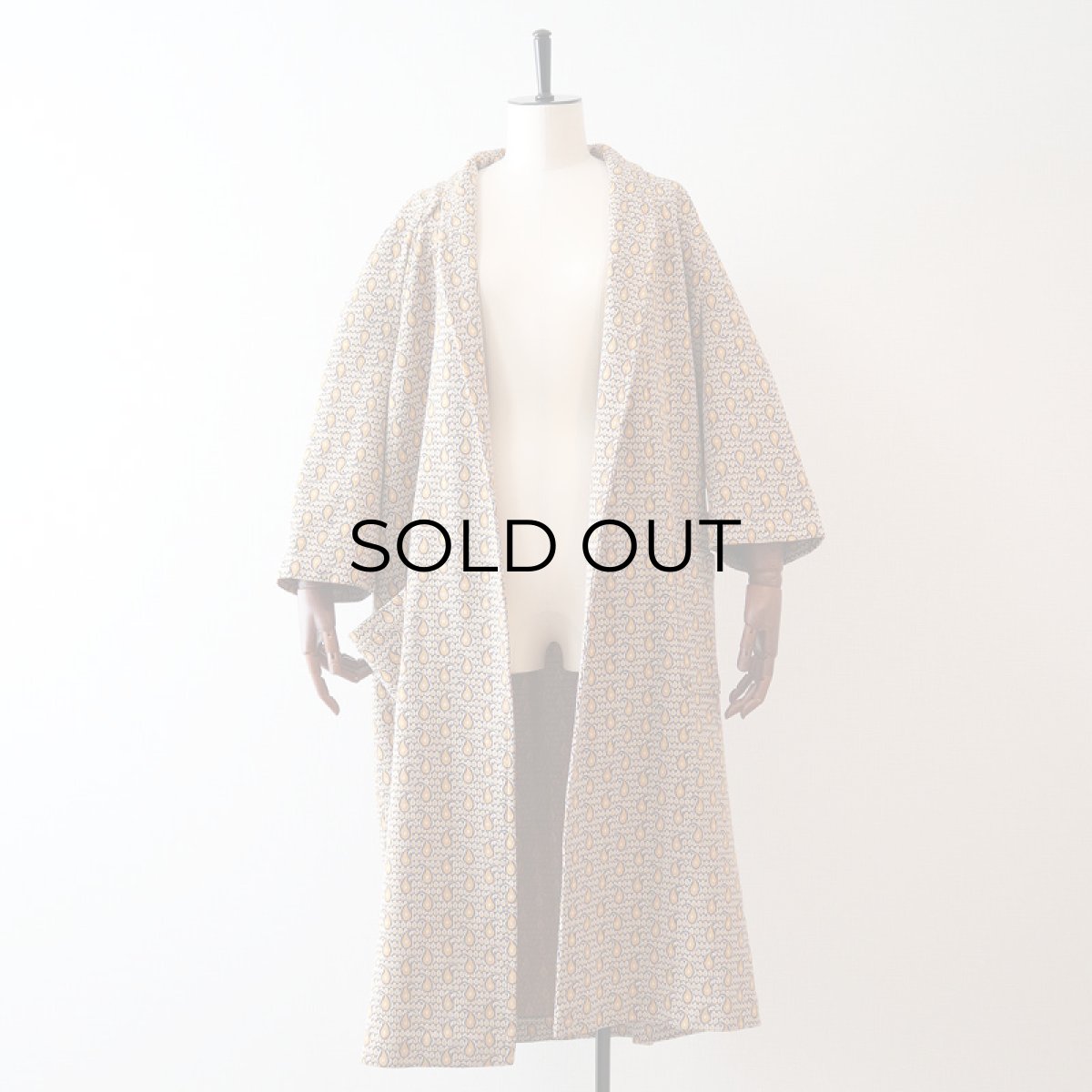 画像9: 〜70's UNKNOWN BRAND ALL OVER JACQUARD 3/4 SLEEVE ROBE (9)