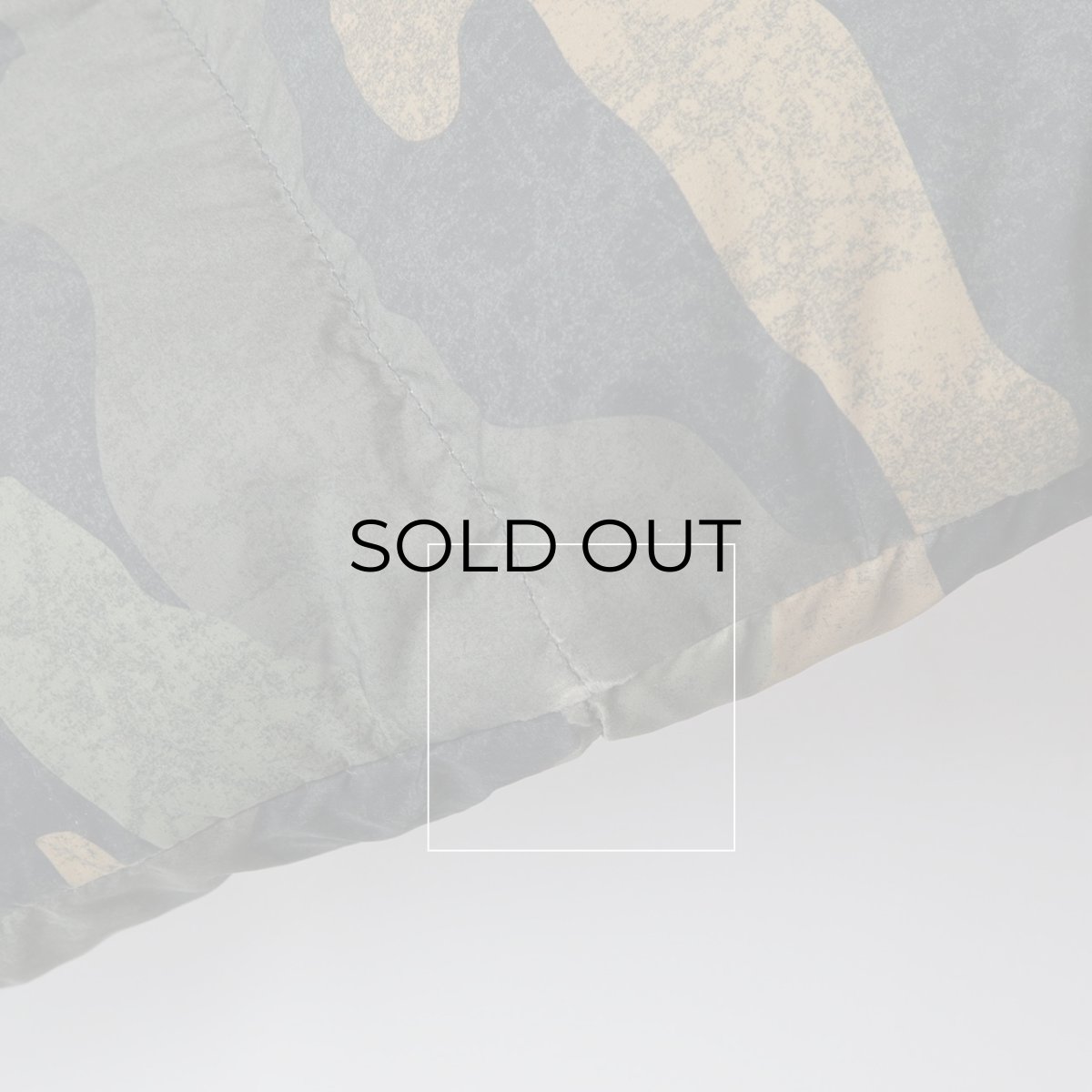 画像13: THE NORTH FACE "NOVELTY NUPTSE" CAMOUFLAGE PATTERN DOWN JACKET (13)