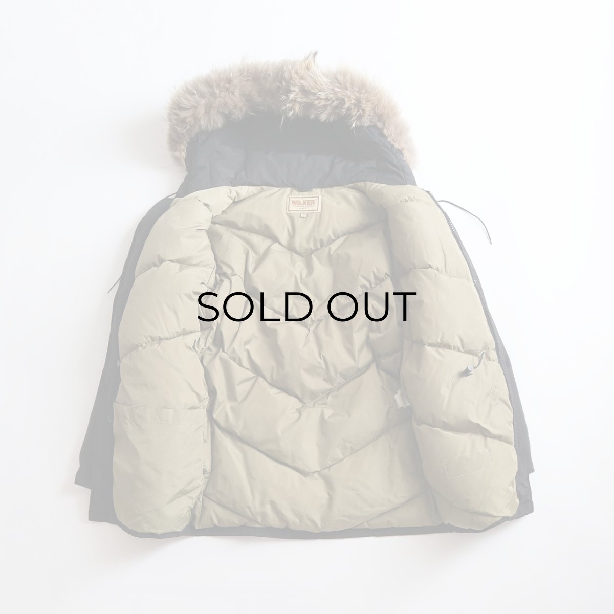 画像2: WILKER BLACK COTTON NYLON FUR HOODED ARCTIC PARKA style DOWN JACKET (2)