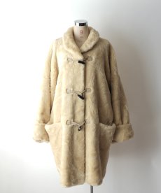 画像12: CLASSICS MODACRYLIC BOA DUFFLE COAT (12)