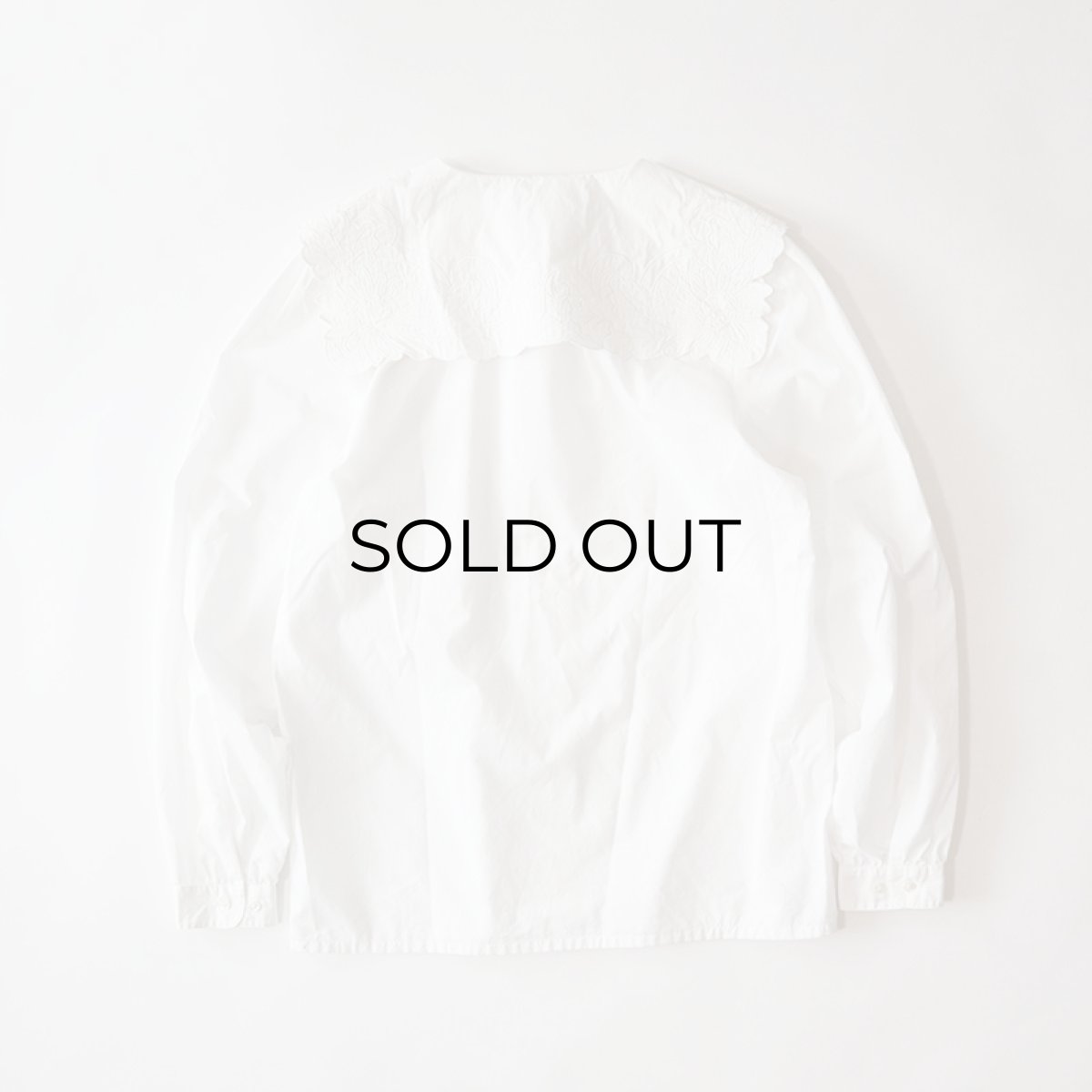 画像2: WITT CUTWORK COLLAR BLOUSE (2)