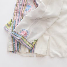 画像7: OLD VELOSO'S EMBROIDERED COLLARLESS BLOUSE (7)