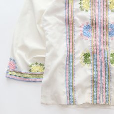 画像6: OLD VELOSO'S EMBROIDERED COLLARLESS BLOUSE (6)