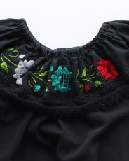 画像3: OLD UNKNOWN BRAND COTTON EMBROIDERED FRILL COLLAR N/S TOP (3)