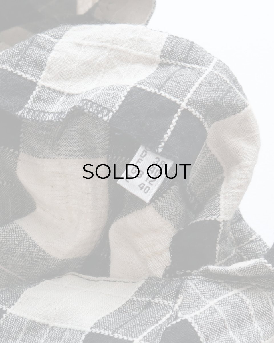 画像7: OLD UNKNOWN BRAND COTTON LINEN CHECK SQUARE FRILL NECK BLOUSE (7)